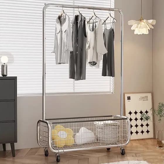 Luz de luxo Metal piso cabide Rack salão de beleza Hotel high-End removível roda loja de roupas influenciador de alto va