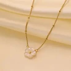 Colar de flor de pêssego com concha branca, em aço inoxidável banhado a ouro 18K, corrente para clavícula feminina.