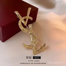 Broche com a letra *SL, broche de design francês, acessório de luxo leve e de alta qualidade para evitar exposição indes