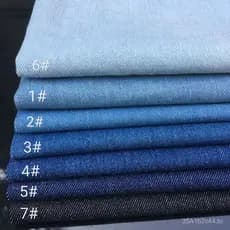 10 peças de tecido denim lavado de puro algodão 10*10 em estoque, adequado para roupas masculinas, femininas e infantis.