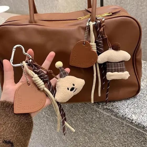 [largeloohg] Criativo Xadrez Urso Bolo Sorvete Pingente De Pelúcia Chaveiro Bonito Corda Trançada Linda Bolsa Charme Moc