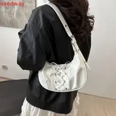 NEEDWAYB Bolsa Com Laço , De Ombro Gravata Borboleta Bowknot Balletcore Couro PU Estilo Coreano Nas Axilas
