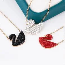 Colar feminino Swan em aço inoxidável PVD, joia feminina de luxo e elegância requintada