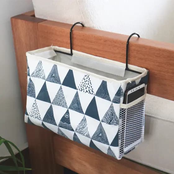 Cesta de armazenamento pendurável de arte em ferro com gancho, cesta suspensa de cabeceira para dormitório, bolsa organi