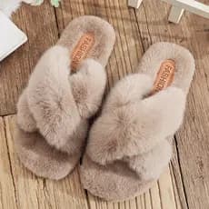 26 novo estilo influenciador cruz chinelos de algodão de pelúcia feminino outono inverno ao ar livre Wear High-End casa
