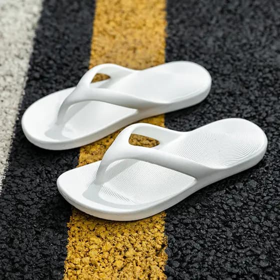 26 novo estilo influenciador eva Material chinelos de uma peça senhoras verão exterior Wear High-End Flip-Flops masculin