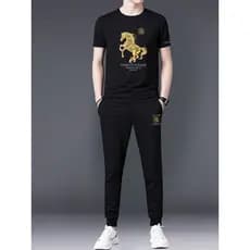 Terno masculino 2026 novo estilo verão na moda esportes Casual solto gelo seda respirável camiseta masculina terno de du