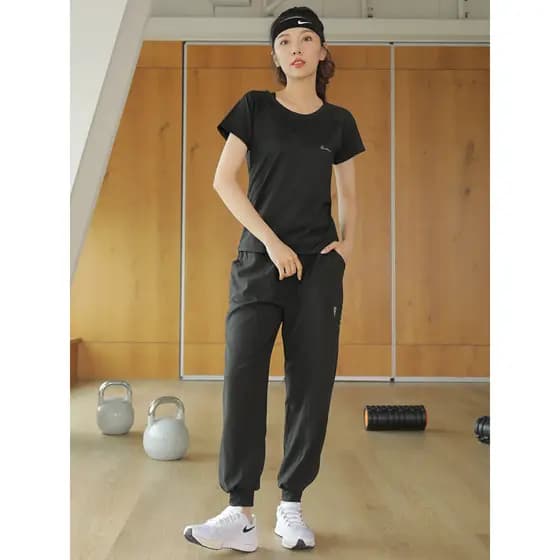 Roupas de Yoga femininas verão profissional ginásio correndo terno esportivo de secagem rápida topo treinamento Casual s