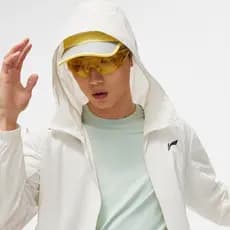 Li Ning esportes blusão masculino 2026 primavera novo estilo à prova de vento repelente de água na moda moda correndo ao