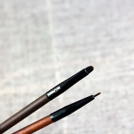 Novo produto meinaier haste de sândalo cabelo puro delineador escova fino gancho forro delineador solúvel em água deline