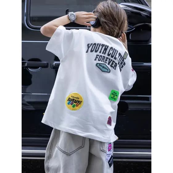 Panda redondo meninos de manga curta puro algodão camiseta verão médio grande crianças 2025 novo estilo Graffiti meia ma
