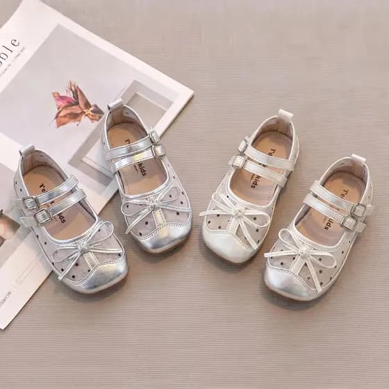 Meninas princesa sandálias 2026 verão sapatos infantis arco menina prata bebê menina sandálias de sola macia sapatos