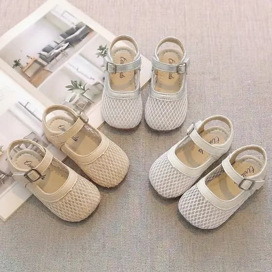 Meninas sandálias 2026 novo estilo verão sapatos infantis bebê menina princesa sapatos moda menina pequenos sapatos de c