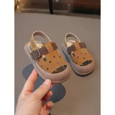 Sandálias de bebê menino verão Baotou sapatos de sola macia 0-1-3 anos de idade bebê criança sapatos antiderrapante femi