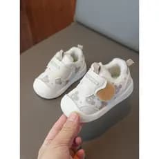 Sapatos de criança feminino bebê 2024 inverno novo estilo meninos forro de lã dois sapatos de algodão esportes quente so