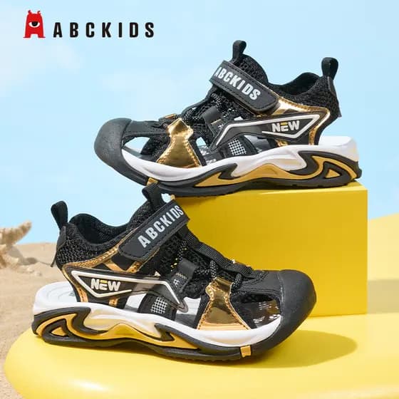 ABCKIDS Sapatos infantis meninos sapatos 2026 verão novo estilo sandálias Baotou infantis sandálias de praia ao ar livre