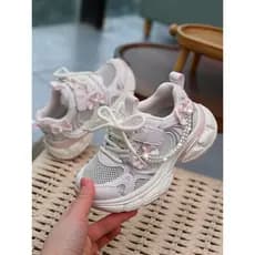 2026 primavera verão novo estilo respirável meninas tênis de malha oca crianças papai sapatos princesa meninas crianças