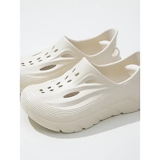 Verão masculino pisando na merda sentir leve buraco sapatos masculinos de sola grossa antiderrapante sapatos de praia ao