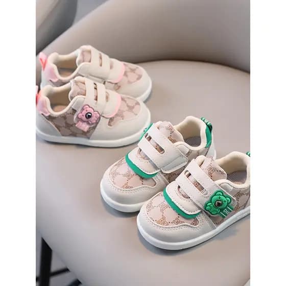 2025 primavera novo estilo bebê menino tênis superfície macia couro leve sapatos de bebê menina sola macia sapatos da cr