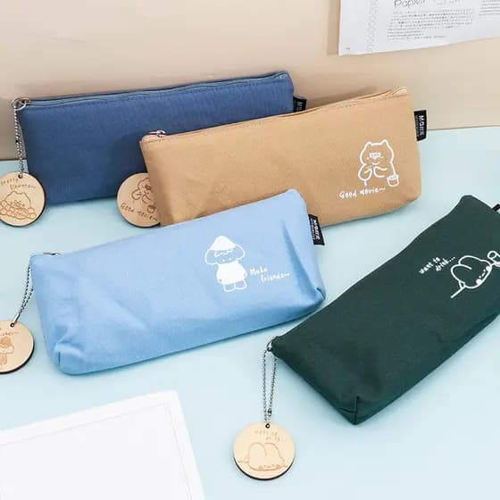 Bolsa de papelaria triangular de lona de grande capacidade Bolsa de lápis estilo ins Estilo japonês Coração de menina li