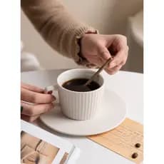 Copo de cerâmica padrão Vertical xícara de café pires conjunto caneca doméstica copo de chá copo de leite com colher de