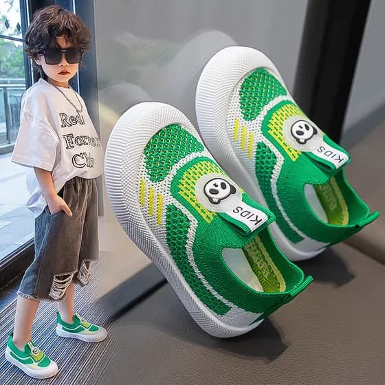 Crianças sapatos esportivos 2025 novo estilo verão Panda voando sapatos de malha meninos meninas bebê Anti-deslizamento