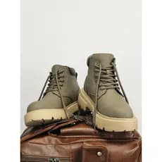 Botas masculinas de cano alto Martin botas masculinas de couro genuíno sola grossa aumento de altura chute não ruim bota