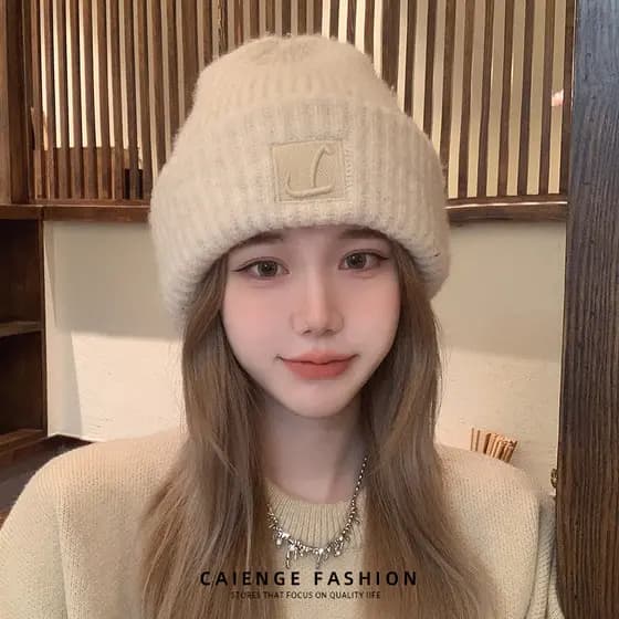 Chapéu feminino outono inverno solto bordado chapéu de lã chapéu frio na moda ins All-Match quente chapéu de malha grand