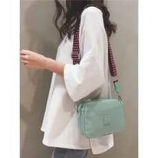 Bolsa de pano 2026 novo estilo bolsa mensageiro feminina repelente de água lazer na moda viagem de um ombro lona de náil