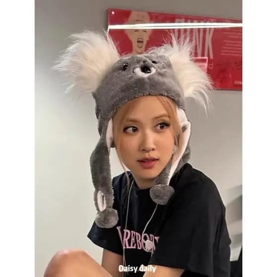 Jennie Koala Chapelaria BLACKPINK Mesmo Estilo Versão Coreana Chapéu Bonito Proteção de Ouvido Quente ROSE Park Chae You
