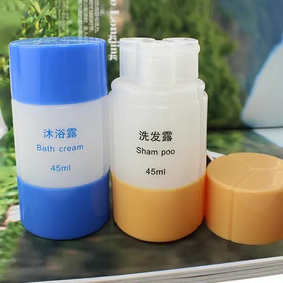 Sub-engarrafamento de cosméticos para viagens de negócios, portátil, três em um, Shampoo, Gel de banho, garrafa vazia