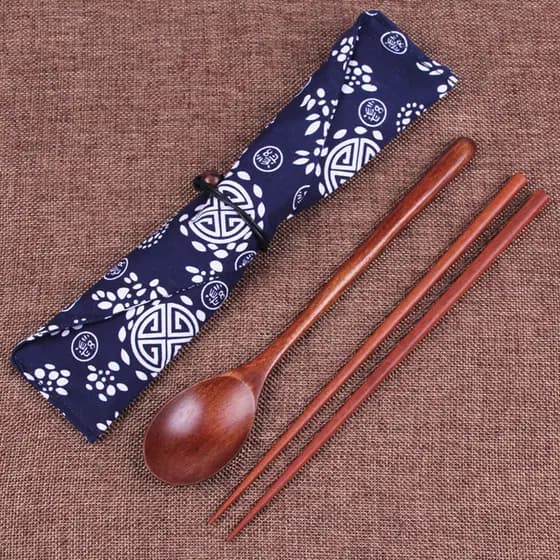 Colher de madeira estilo japonês pauzinhos saco de pano conjunto colher pauzinhos conjunto de três peças portátil viagem