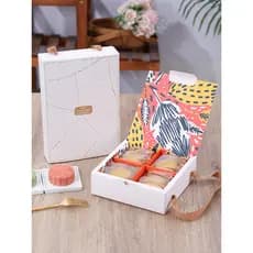 2026 Mid-Autumn Festival Mooncake Embalagem Caixa 4/6 Pcs 80g High-End Fluxo Portátil Coração Neve Pele Gema de Ovo Caix