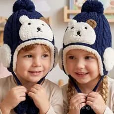Touca Infantil de Lã Bichinho Com Pom Pom – Inverno Quentinho Com Tapa Orelha Para Meninos e Meninas
