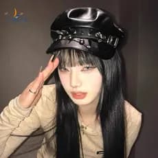 [LongSH] Boina Vintage com Rebites Estilo Harajuku Y2K Gótico Lolita Feminina de Couro Preto Estilo Sombrio Modelo de To