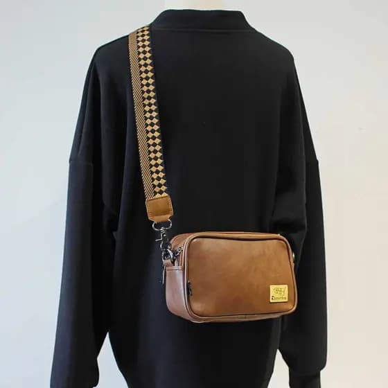 Bolsa de ombro pequena masculina mochila mensageiro feminina Casual bolsa de ombro de couro japonês Design Original bols