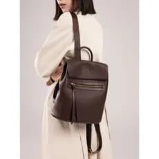 Mochila de couro genuíno feminina 2026 novo estilo moda All-Match senhoras mochila grande capacidade Commuter computador