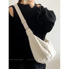 Bolsa feminina mensageiro 2026 novo estilo All-Match ins para baixo algodão bolsa de ombro outono inverno grande capacid