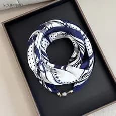 Cachecol feminino novo estilo fivela magnética triângulo cachecol pequeno lenço quadrado feminino lenço decorativo dupla