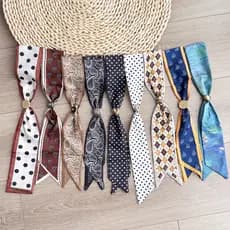 Moda Retro Pull-out pescoço lenço de seda colar feminino primavera novo estilo bolinhas cachecol longo camisola corrente