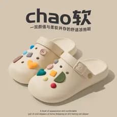 Sapatos de sola grossa buraco chinelos feminino verão ao ar livre Wear interior casa aumentada 2025 novo estilo merda-pi