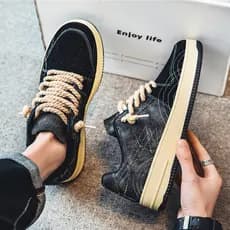Sapatos masculinos de verão verão verão respirável na moda All-Match nicho Casual sapatos de sola plana influenciador es