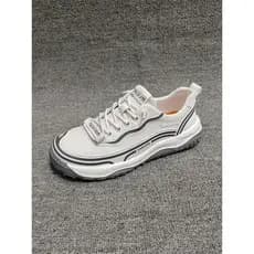 Sapatos casuais masculinos de primeira camada de couro, tendência da moda, sola leve, confortável, respirável, primavera