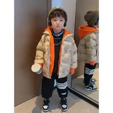 Meninos inverno acolchoado jaqueta 2026 novo estilo crianças grosso para baixo acolchoado jaqueta rufião bonito na moda