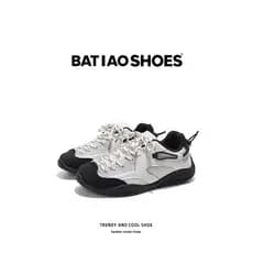 Sapatos masculinos sapatos de malha fina nicho tênis 2026 novo estilo verão respirável All-Match sapatos casuais sapatos
