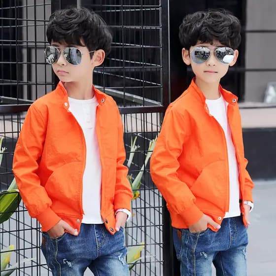 Roupas infantis 2026 novo estilo roupas de outono meninos jaqueta estilo fino roupas de primavera médio grande crianças
