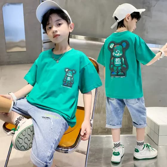 Influenciador roupas infantis médio grande meninos terno de verão 2026 novo estilo verão Denim manga curta moda legal