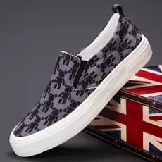 Sapatos de pano sapatos masculinos 2026 novo estilo verão respirável sapatos masculinos preguiçoso deslizamento em tênis
