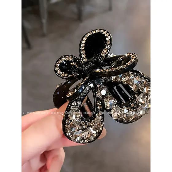 Clipe de garra de borboleta de luxo leve da indústria pesada Design Volume de cabelo de diamante completo Grampo de cabe