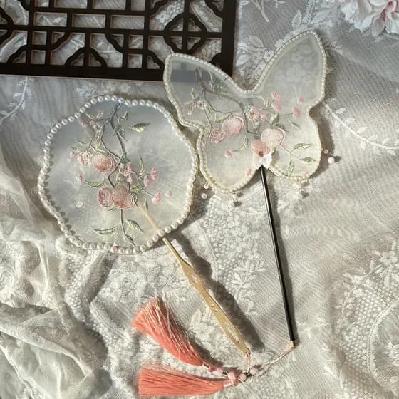 I Ventilador de grupo portátil em formato especial Cheongsam Hanfu Tang estilo Semi-transparente estilo fada antigo borl